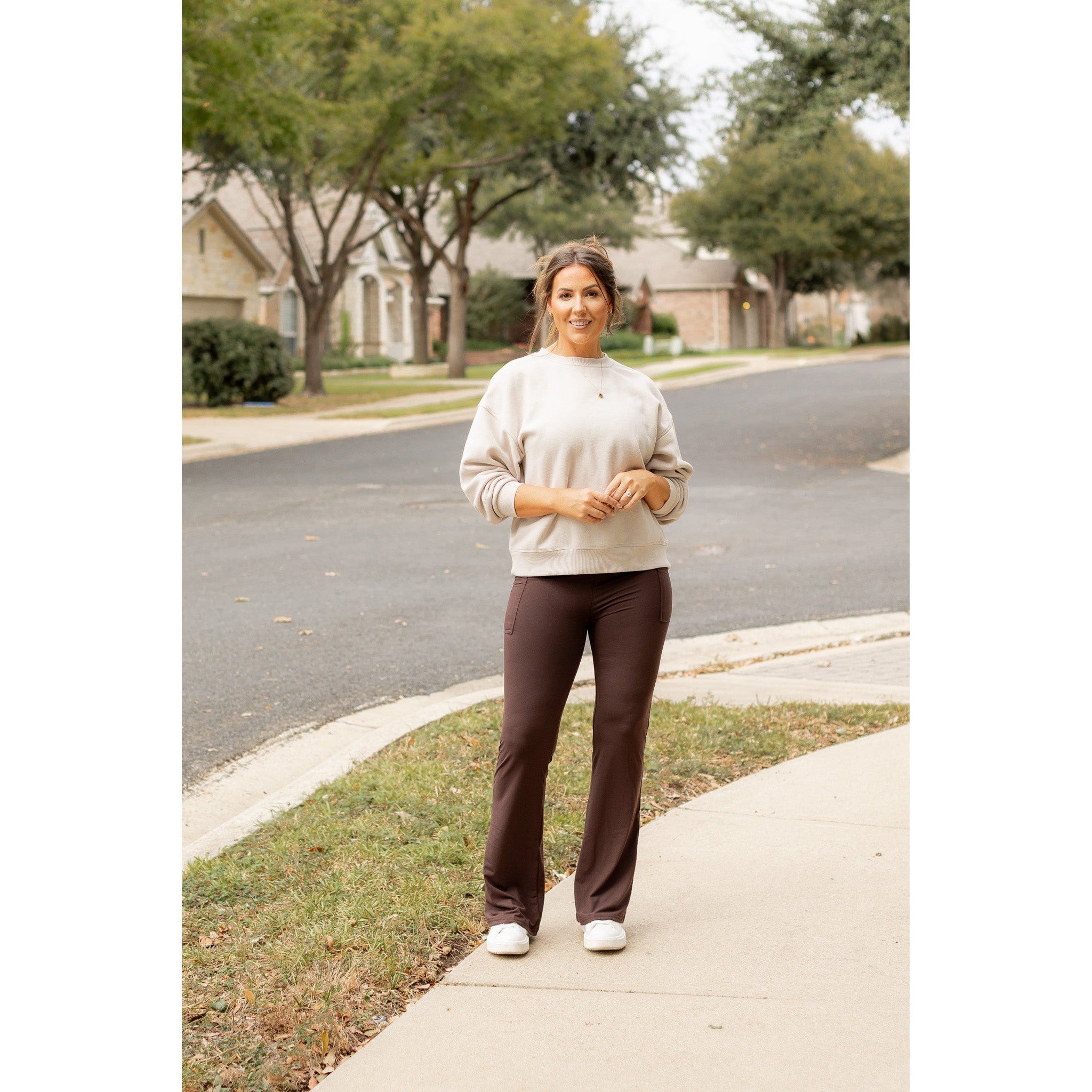 PreOrder | The Rhea - BROWN 30 Inch Bootcut Leggings with Pockets